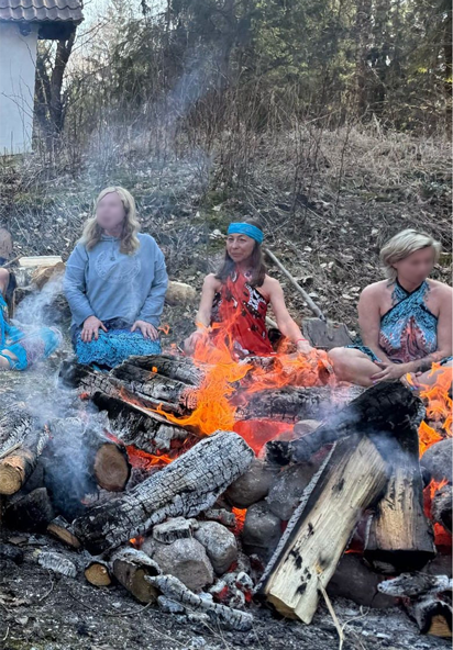 THE-FOLLOWING-PICTURES-IMG_05